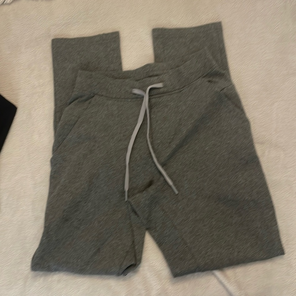 Lululemon men’s sweatpants XS